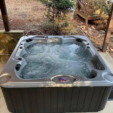 Hot Tub, Porch Swing Bed, Fire Pit, Aska Adventure Villa Blue Ridge Exterior photo